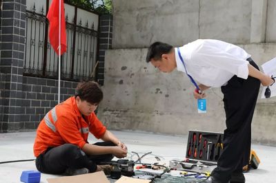 武漢通信段 比標準，拼速度，光纜接續(xù)大比武助力通信設備修理